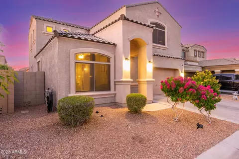 1028 W Indigo St, Mesa, AZ 85201