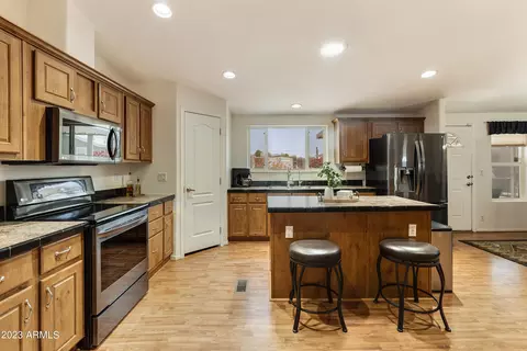 11202 E Boulder Dr, Apache Junction, AZ 85120 photo 6