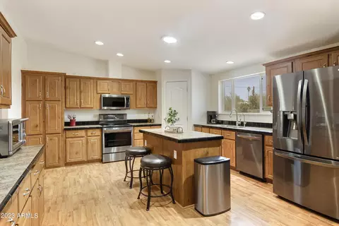 11202 E Boulder Dr, Apache Junction, AZ 85120 photo 4