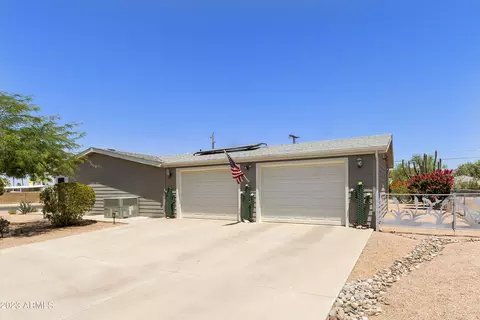 11202 E Boulder Dr, Apache Junction, AZ 85120 photo 3