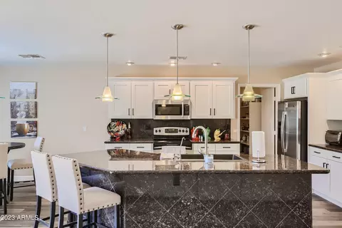 2037 E Avenida Del Sol --, Phoenix, AZ 85024 photo 10