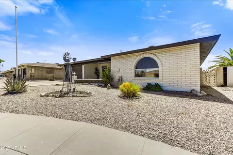 4021 E Carmel Cir, Mesa, AZ 85206 photo 2