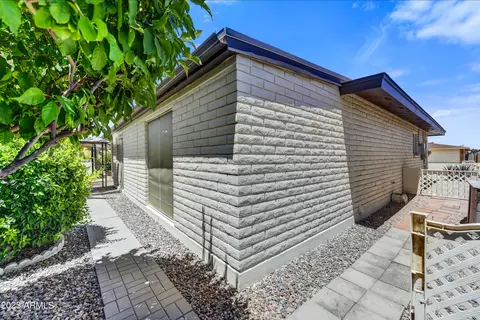 4021 E Carmel Cir, Mesa, AZ 85206 photo 23