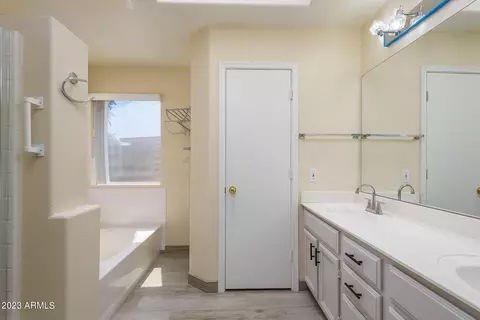 2809 E Hononegh Dr, Phoenix, AZ 85050 photo 19