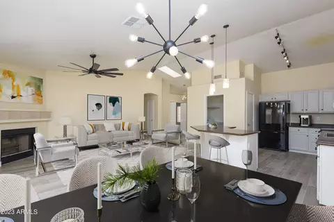 2809 E Hononegh Dr, Phoenix, AZ 85050 photo 5