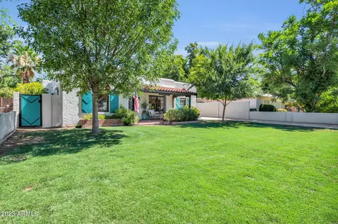 44 E Medlock Dr, Phoenix, AZ 85012 photo 2