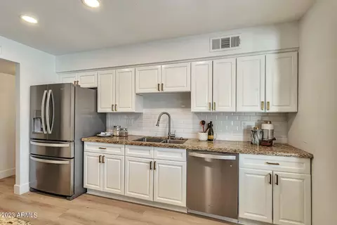 3315 E Angela Dr, Phoenix, AZ 85032 photo 10