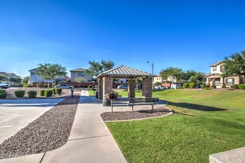 959 S Pheasant Dr, Gilbert, AZ 85296 photo 44