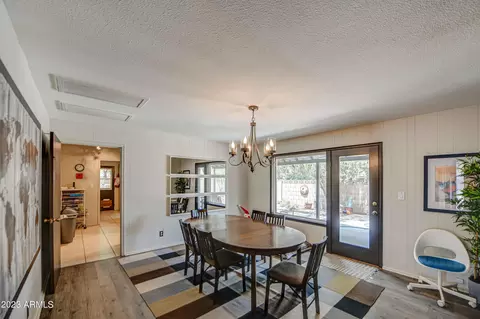 1872 E Concorda Cir, Tempe, AZ 85282 photo 3