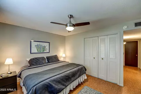1872 E Concorda Cir, Tempe, AZ 85282 photo 8