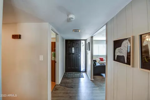 1872 E Concorda Cir, Tempe, AZ 85282 photo 6