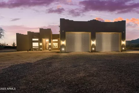 39032 N 11th Ave, Phoenix, AZ 85086