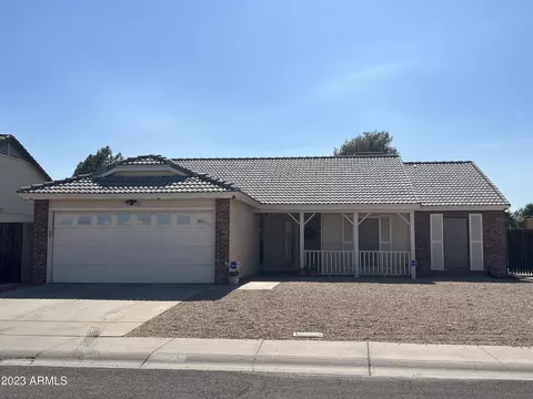 10422 N 63rd Dr, Glendale, AZ 85302