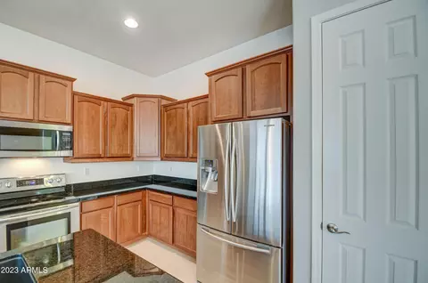 3863 E Comstock Dr, Gilbert, AZ 85296 photo 8