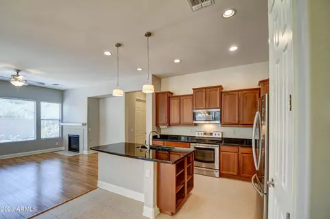 3863 E Comstock Dr, Gilbert, AZ 85296 photo 6
