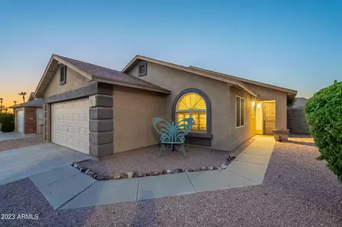 8812 E Dallas St, Mesa, AZ 85207