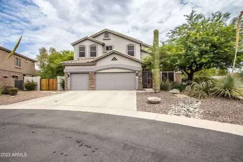 7754 E Regina Cir, Mesa, AZ 85207