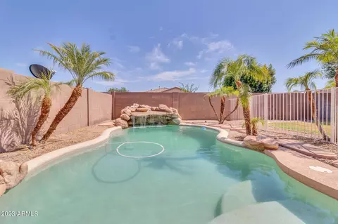 10229 W Jessie Ln, Peoria, AZ 85383
