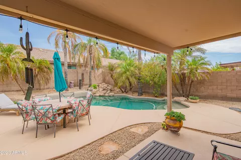 2302 E Parkside Ln, Phoenix, AZ 85024 photo 4
