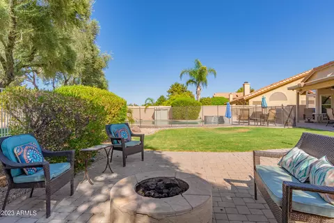 526 E Stonebridge Dr, Gilbert, AZ 85234 photo 23