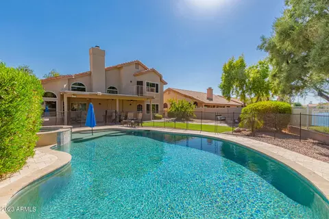 526 E Stonebridge Dr, Gilbert, AZ 85234 photo 22