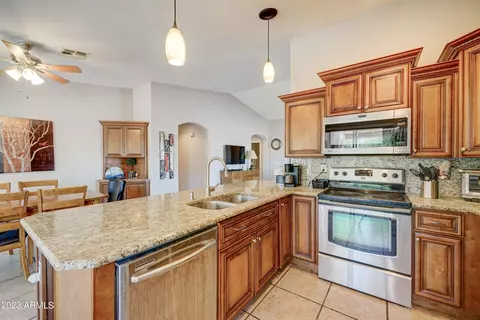 4649 E Mia Ln, Gilbert, AZ 85298 photo 2