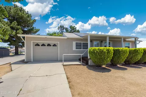 6041 N Rim Dr, Prescott Valley, AZ 86314