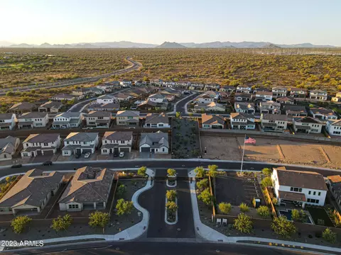 5935 E Louise Dr, Phoenix, AZ 85054 photo 25