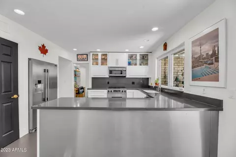 415 E Mclellan Blvd, Phoenix, AZ 85012 photo 18
