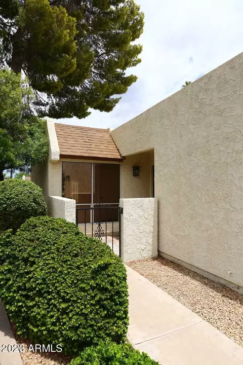 5253 S Deborah Dr, Tempe, AZ 85283 photo 3