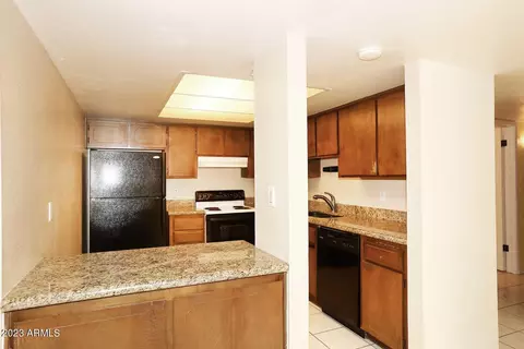 5253 S Deborah Dr, Tempe, AZ 85283 photo 5