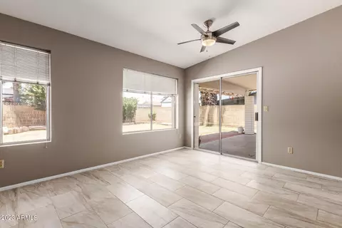 308 E Helena Dr, Phoenix, AZ 85022 photo 3