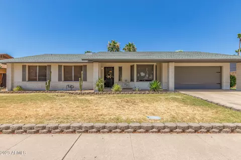 308 E Helena Dr, Phoenix, AZ 85022