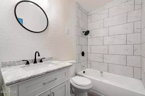 2917 E Osborn Rd, Phoenix, AZ 85016 photo 11