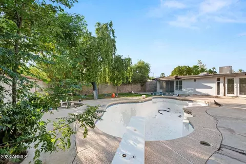 2917 E Osborn Rd, Phoenix, AZ 85016 photo 16