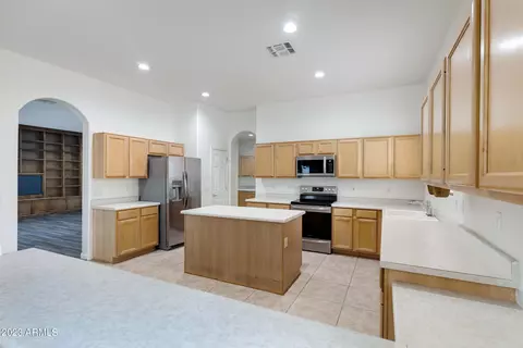 175 E Spur Ave, Gilbert, AZ 85296 photo 14