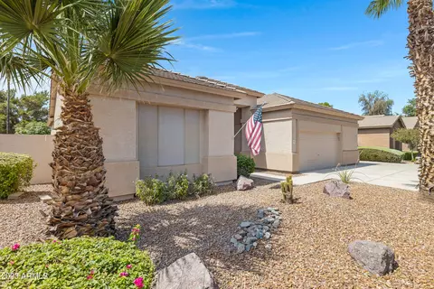 175 E Spur Ave, Gilbert, AZ 85296 photo 3