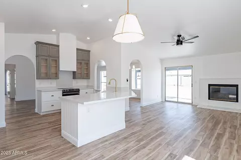 4811 E Halifax St, Mesa, AZ 85205 photo 2
