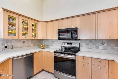 3920 E Renee Dr, Phoenix, AZ 85050 photo 9