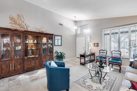 3920 E Renee Dr, Phoenix, AZ 85050 photo 4