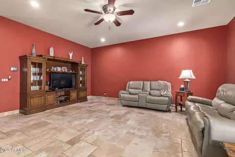 976 E Lodgepole Dr, Gilbert, AZ 85298 photo 8