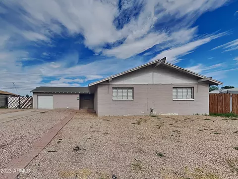 5209 N 61st Ave, Glendale, AZ 85301