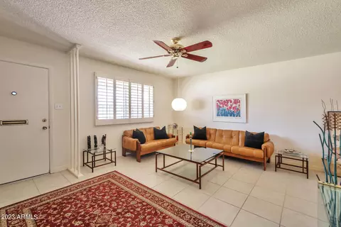 207 E Fairmont Dr, Tempe, AZ 85282 photo 4