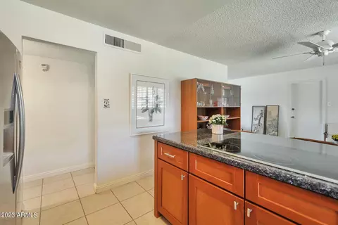 207 E Fairmont Dr, Tempe, AZ 85282 photo 8
