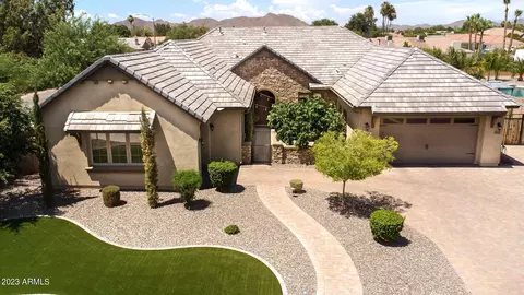 8434 W Sands Ct, Peoria, AZ 85383