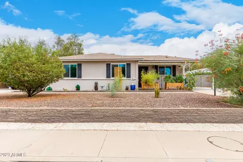 1902 W Gardenia Dr, Phoenix, AZ 85021