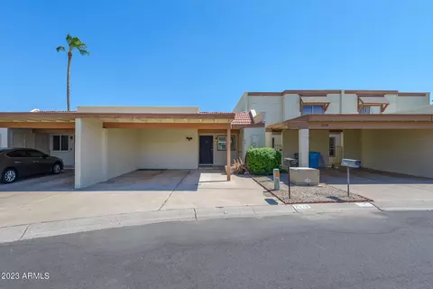 2526 W Eugie Ave, Phoenix, AZ 85029 photo 2