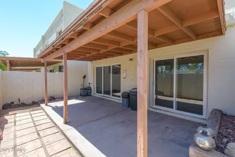 2526 W Eugie Ave, Phoenix, AZ 85029 photo 21