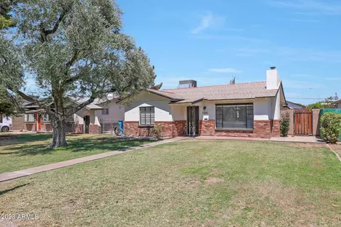 2205 N Laurel Ave, Phoenix, AZ 85007