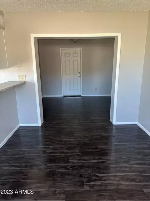 2538 E Hillery Dr, Phoenix, AZ 85032 photo 9